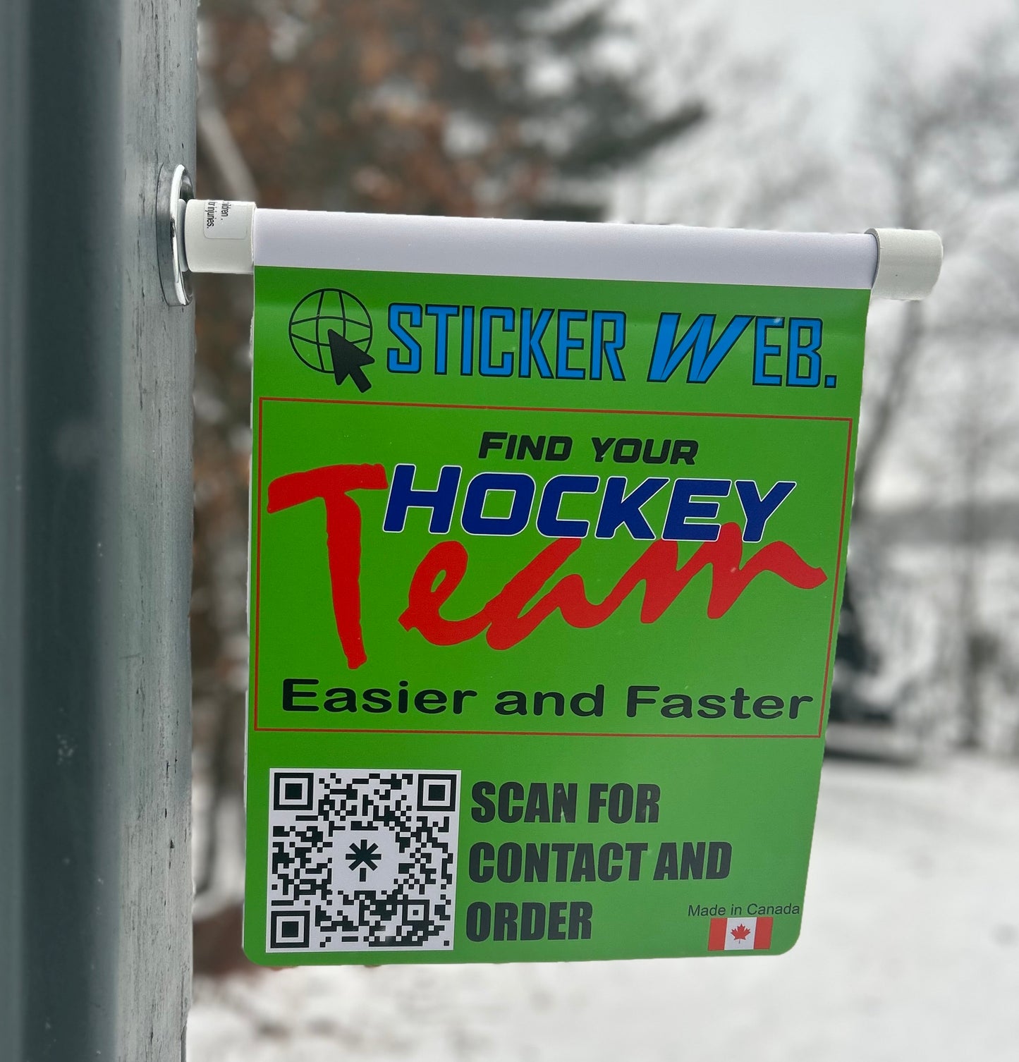 Dressing room magnet banner